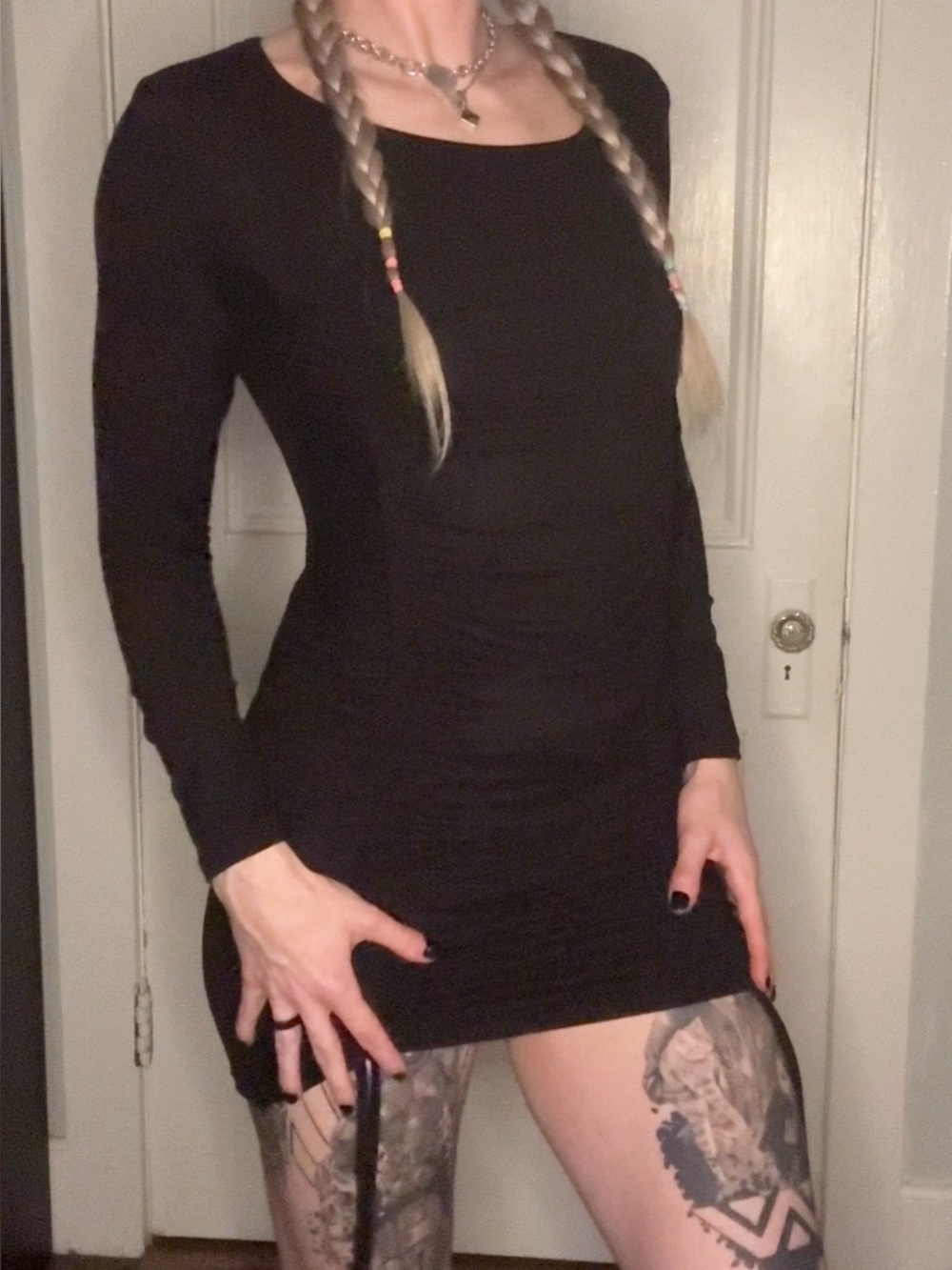 Top Chic Black Ruched Long-Sleeve Dress